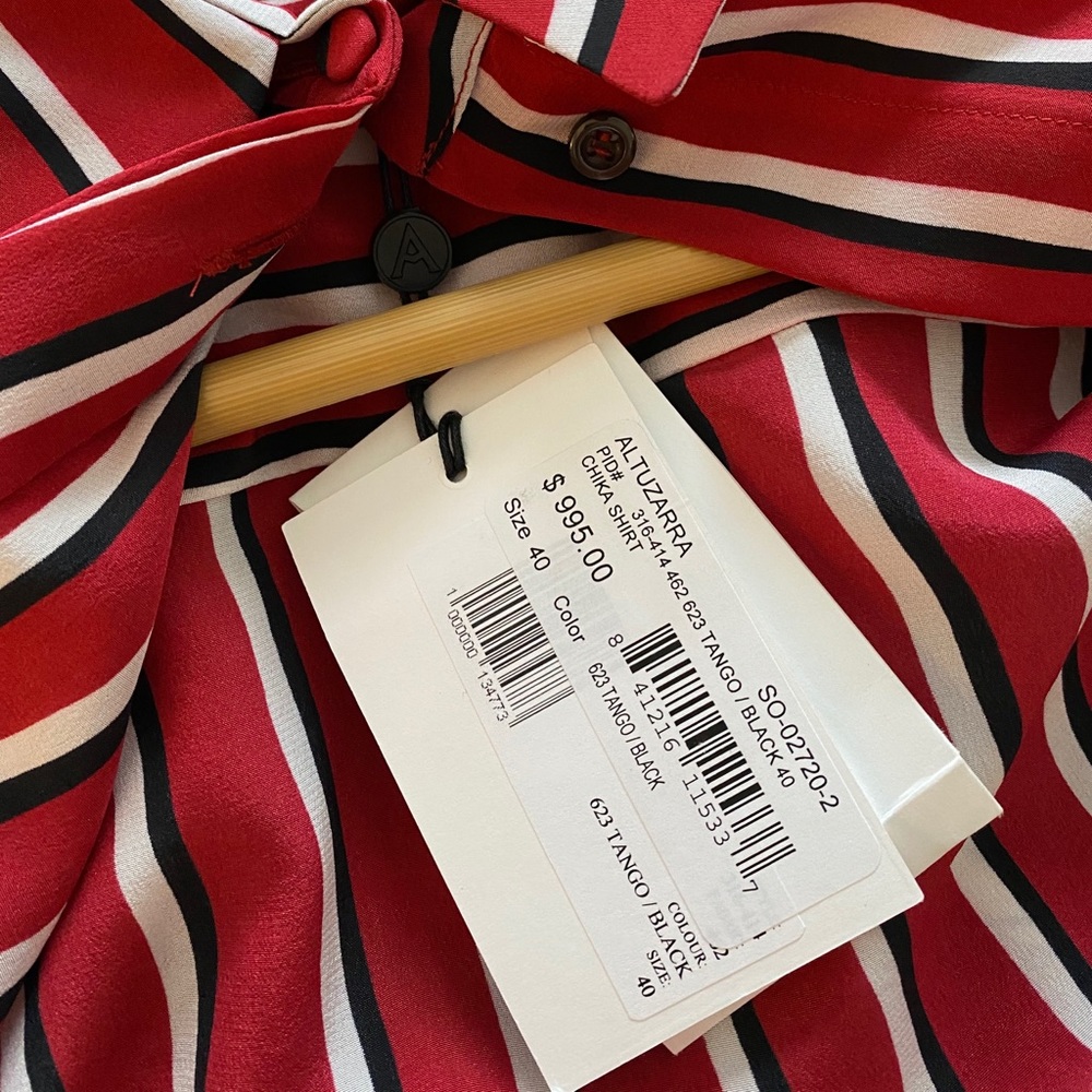 Silk button down blouse - Picture 3 of 4